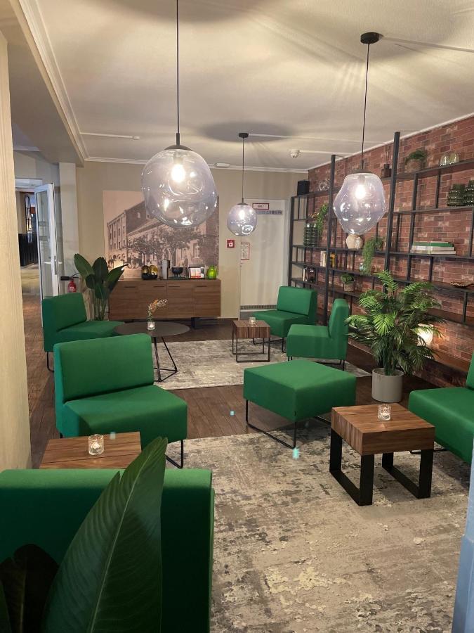 Hotel Dampfmuehle Нойкирхен-Флюн Екстериор снимка