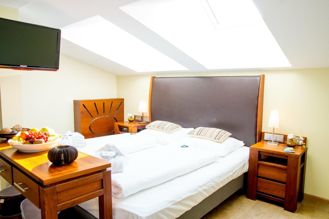 Hotel Dampfmuehle Нойкирхен-Флюн Екстериор снимка